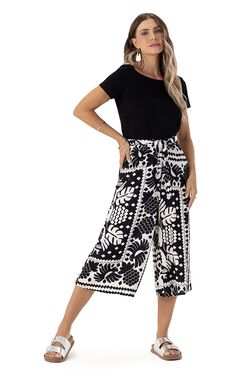 Calça Feminina Pantacourt 