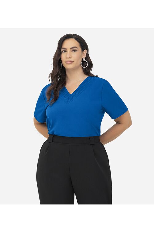 Blusa Plus Size Crepe Decote Duplo V Secret